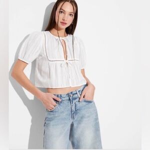 Women's Puff Sleeve Flyaway Blouse - Wild Fable White Size Large new